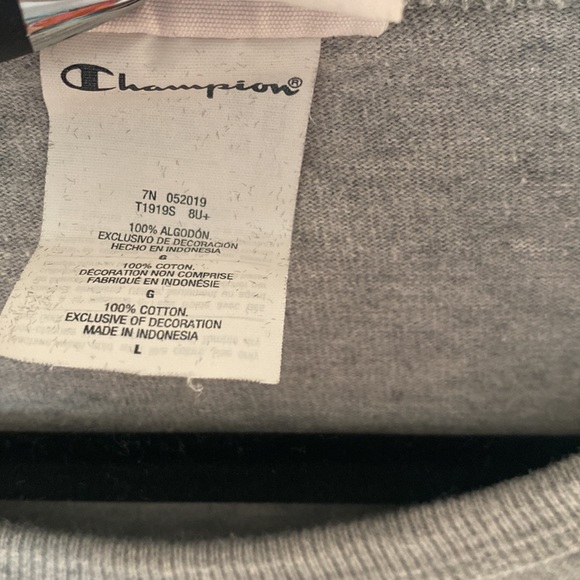 Vintage Y2K Champion T-shirt Size L - Picture 3 of 8